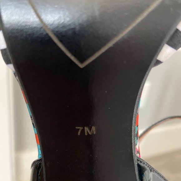 Halogen Slingback Heels: Black & White Striped with Floral - Picture 3 of 6